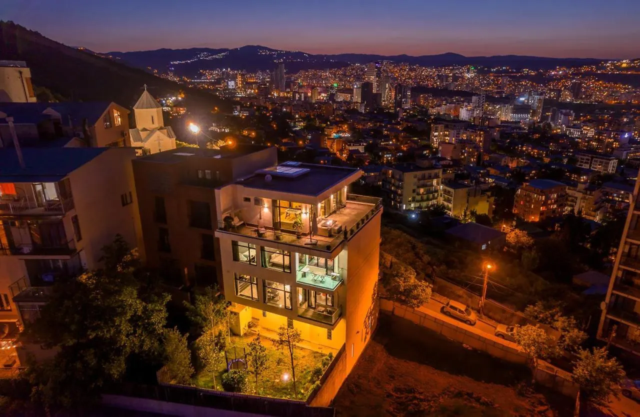 Entire House - Cityscape Retreat: The View Tbilisi 0*,  Georgien
